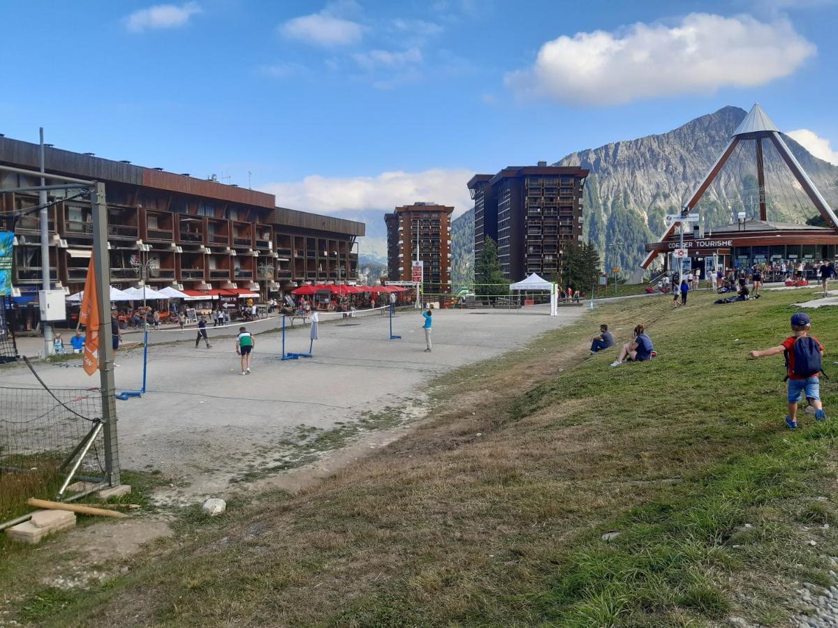 T2 vue piste Résidence Vostok Zodiaque Le Corbier Extérieur photo